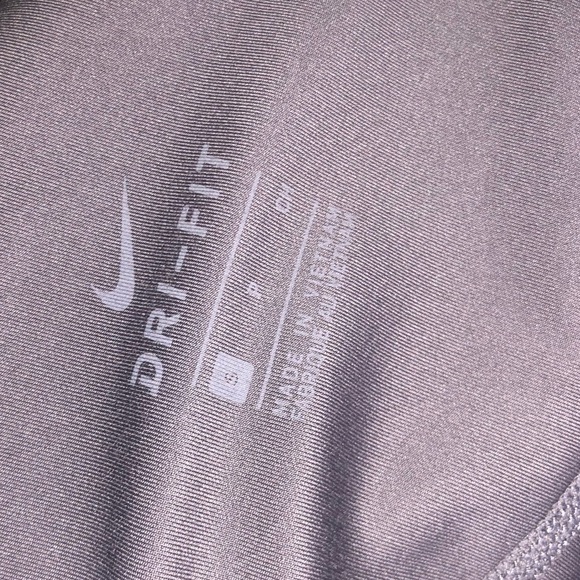 Nike Dri-fit grey mesh leggings - Picture 5 of 6